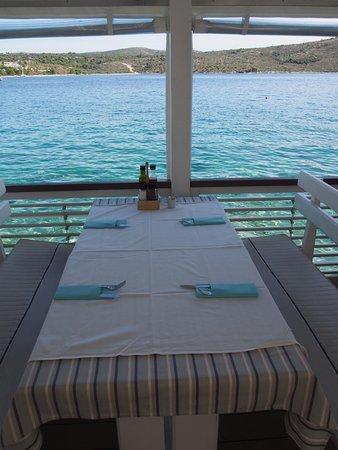 Apartmani Toni Poce Primošten Esterno foto