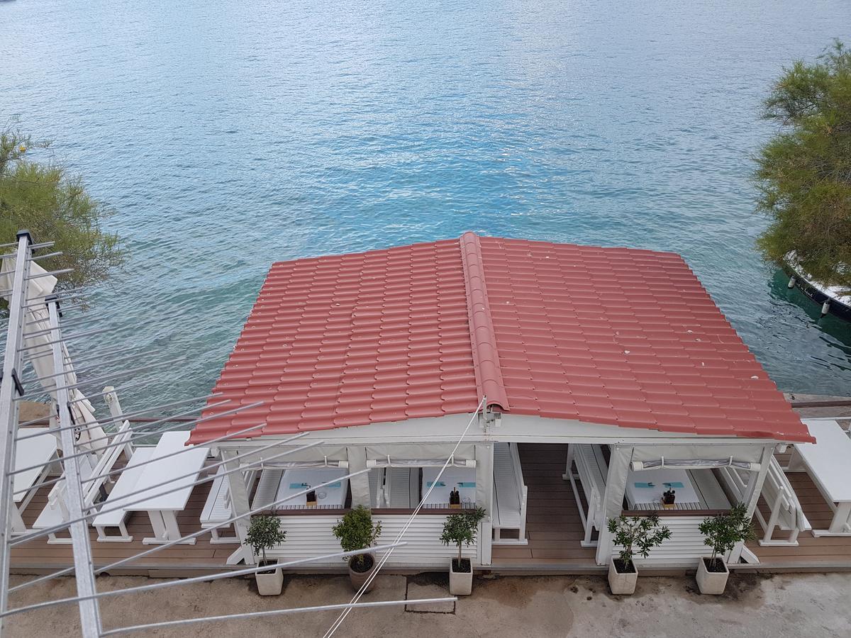 Apartmani Toni Poce Primošten Esterno foto