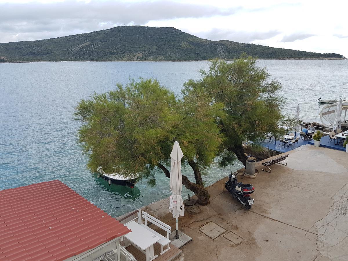 Apartmani Toni Poce Primošten Esterno foto