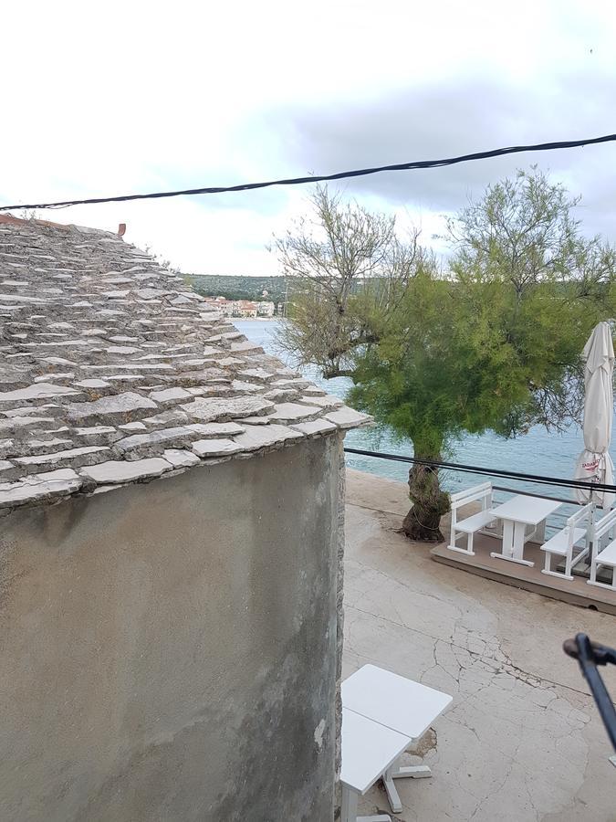 Apartmani Toni Poce Primošten Esterno foto
